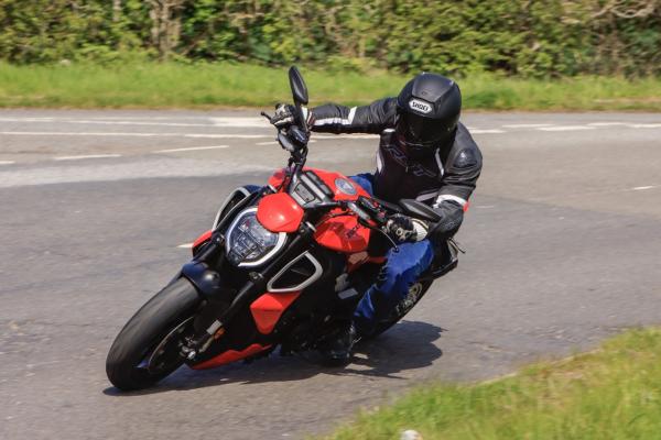 Ducati Diavel V4 road test